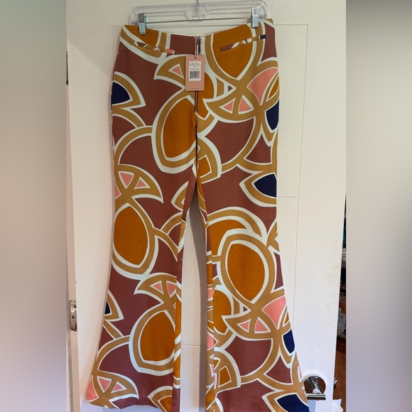 Alexis - Picture 3 of 15